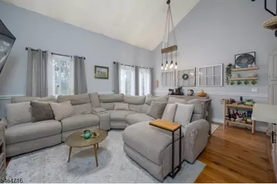 7 Sugar Loaf Ct #5, Vernon, NJ 07462 - Photo 8