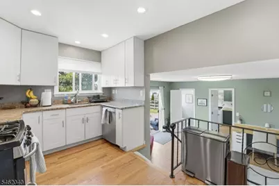 313 N Gaston Ave, Somerville, NJ 08876 - Photo 12