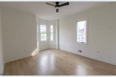 337 W Clay Ave #1, Roselle Park, NJ 07204 - Photo 16