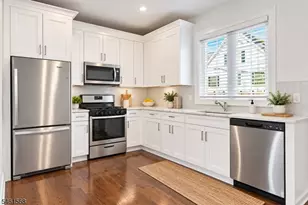 112 Cacciola Pl, Westfield, NJ 07090 - Photo 2