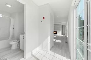 195 W Main St Unit, Chester, NJ 07930 - Photo 16