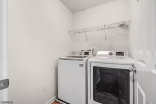 43 Albert Ct, Randolph Township, NJ 07869 - Photo 16