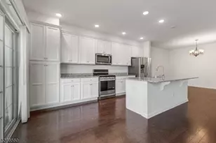 43 Albert Ct, Randolph Township, NJ 07869 - Photo 10