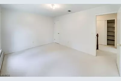 8 Kerry Pl, Mount Olive, NJ 07836 - Photo 32