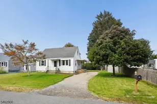 29 Gregory Dr, Roxbury Township, NJ 07847 - Photo 1