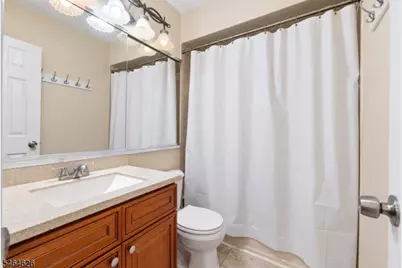 22 Borelle Sq, Sayreville, NJ 08859 - Photo 14