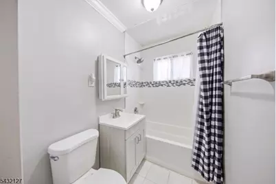 137 Lakeside Blvd, Hopatcong, NJ 07843 - Photo 12