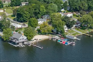 137 Lakeside Blvd, Hopatcong, NJ 07843 - Photo 32