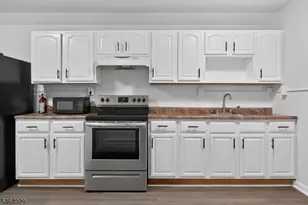 854 S 15th St, Newark, NJ 07108 - Photo 2