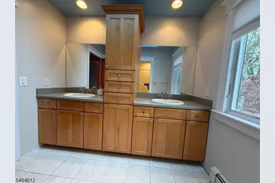 5 Benedict Dr, Jefferson Township, NJ 07849 - Photo 28