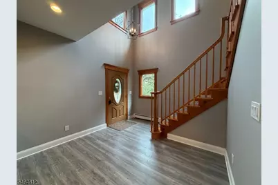 5 Benedict Dr, Jefferson Township, NJ 07849 - Photo 4
