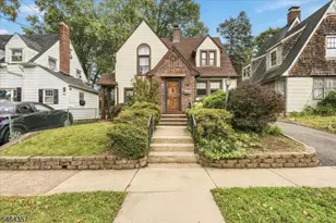 93 N Stoughton St, Bergenfield, NJ 07621 - Photo 4