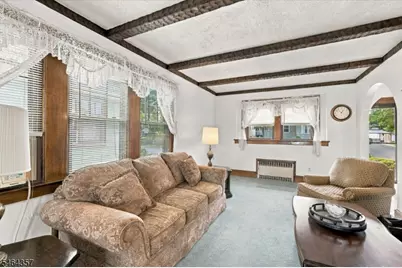 93 N Stoughton St, Bergenfield, NJ 07621 - Photo 12