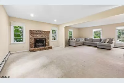 12 Hemlock Ln, Roxbury Township, NJ 07836 - Photo 8
