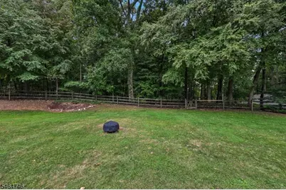 12 Hemlock Ln, Roxbury Township, NJ 07836 - Photo 40