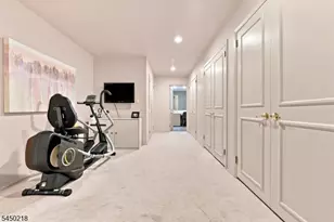 18 Druid Hill Dr, Parsippany, NJ 07054 - Photo 26