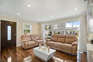 1519 Washington Ave, Pompton Lakes, NJ 07442 - Photo 4