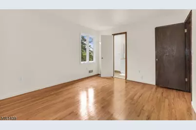 209 Cedar St, Cedar Grove, NJ 07009 - Photo 14