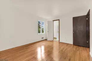 209 Cedar St, Cedar Grove, NJ 07009 - Photo 14