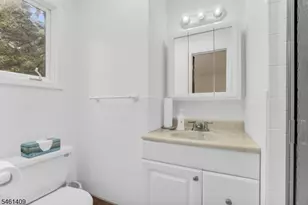 209 Cedar St, Cedar Grove, NJ 07009 - Photo 16