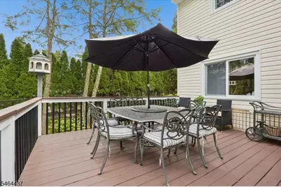 87 Webster Dr, Wayne Twp., NJ 07470 - Photo 24