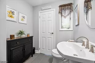 87 Webster Dr, Wayne Twp., NJ 07470 - Photo 14
