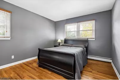 87 Webster Dr, Wayne Twp., NJ 07470 - Photo 20