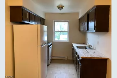 538 Joralemon St #8, Belleville, NJ 07109 - Photo 4