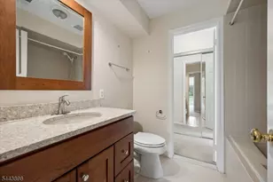10 Village Dr, Bernards Township, NJ 07920 - Photo 24