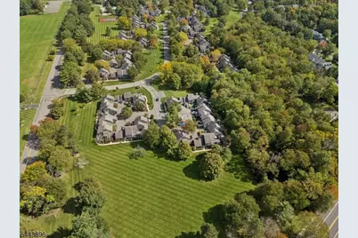 10 Village Dr, Bernards Township, NJ 07920 - Photo 26