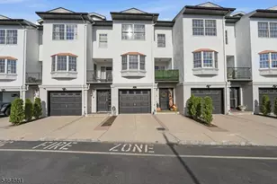 7 Harbor Front Ct, Elizabeth, NJ 07206 - Photo 2