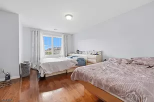 7 Harbor Front Ct, Elizabeth, NJ 07206 - Photo 18