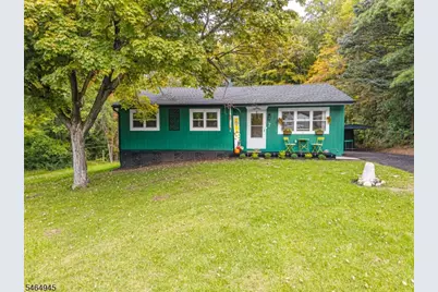7 Fox Hill Dr, Franklin Boro, NJ 07416 - Photo 2