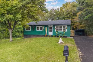 7 Fox Hill Dr, Franklin Boro, NJ 07416 - Photo 1