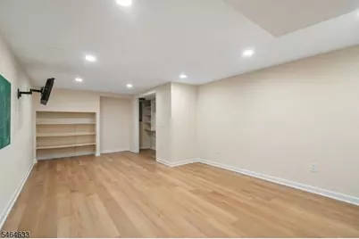 91 Ridge Dr, Livingston, NJ 07039 - Photo 26