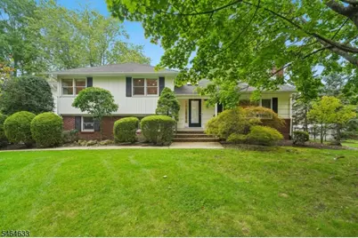 91 Ridge Dr, Livingston, NJ 07039 - Photo 2