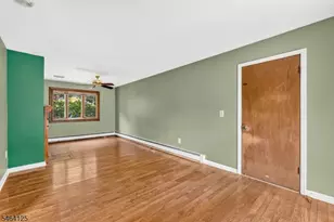 25 Starview Dr, Hillsborough Township, NJ 08844 - Photo 16
