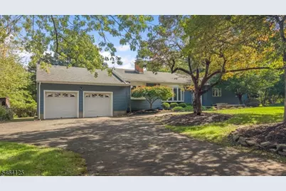 25 Starview Dr, Hillsborough Township, NJ 08844 - Photo 2