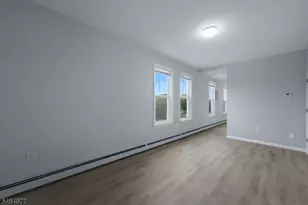 21 Franklin Ave, Harrison, NJ 07029 - Photo 6