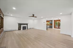 1058 Hoffman Rd, Bridgewater, NJ 08807 - Photo 8
