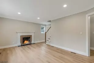 149 W Golf Ave, South Plainfield, NJ 07080 - Photo 6