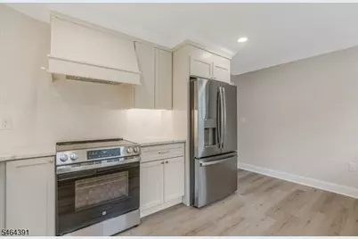 149 W. Golf Ave, South Plainfield, NJ 07080 - Photo 12