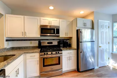 2003 Wendover Dr, Pequannock Township, NJ 07444 - Photo 10