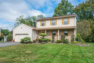 2 Rochambeau Rd, Pequannock Township, NJ 07444 - Photo 2