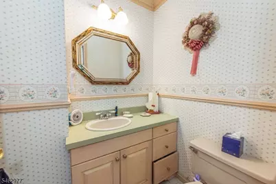 2 Rochambeau Rd, Pequannock Township, NJ 07444 - Photo 26