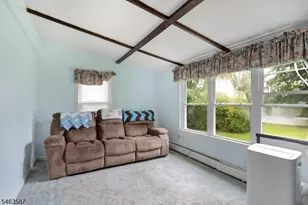 124 Jefferson St, Wanaque, NJ 07420 - Photo 12