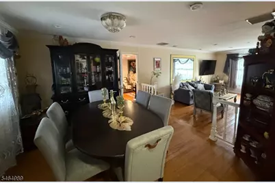 115 Crampton Ave, Woodbridge Township, NJ 07095 - Photo 10