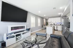 469 Henry St, Elizabeth, NJ 07201 - Photo 6
