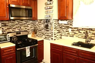 51 Paine Ave, Irvington, NJ 07111 - Photo 2