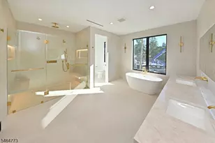 119 Arnot Pl, Paramus, NJ 07652 - Photo 42